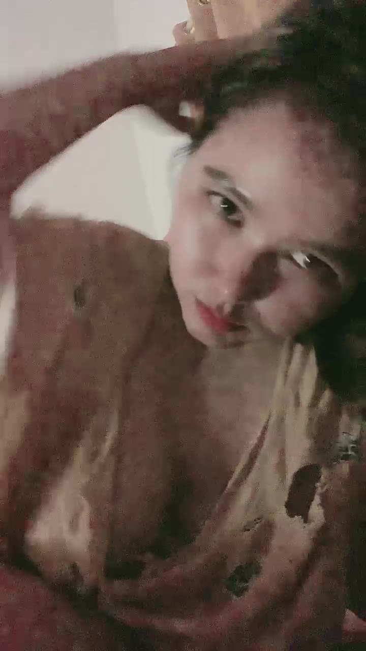 MILF Zheyeng Madu Toket Bulat Mulus ID 61425865 Mango